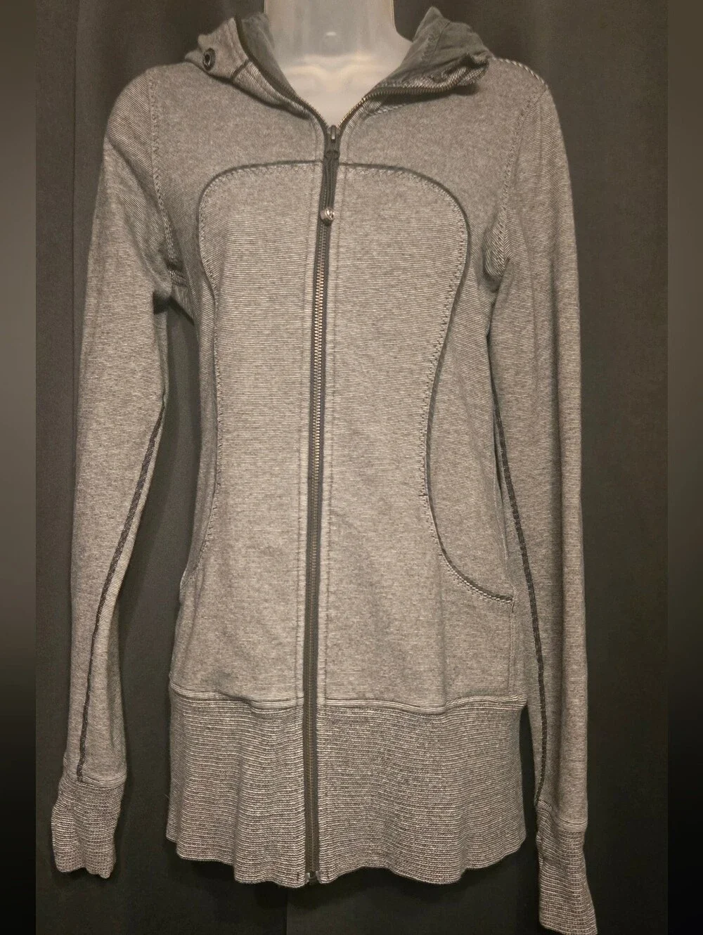 Lululemon Scuba Hoodie Size 6 – Black/White Heather Stripe,Full Zip